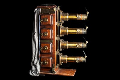 Lot 41 - The Noakes 'Quad' Magic Lantern or Noakesoscope (Special Auction Services wishes to extend its gratitude to Dr Richard Crangle for the following lot description and analysis)