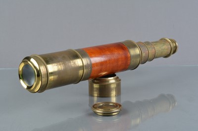 Lot 124 - An early 19th Century mahogany and lacquered brass three-draw Telescope