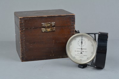 Lot 139 - A mid-20th Century black-enamelled Negretti & Zambra Low Speed Air Meter