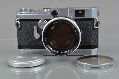 Lot 253 - A Canon VT de Luxe VTD Rangefinder Camera