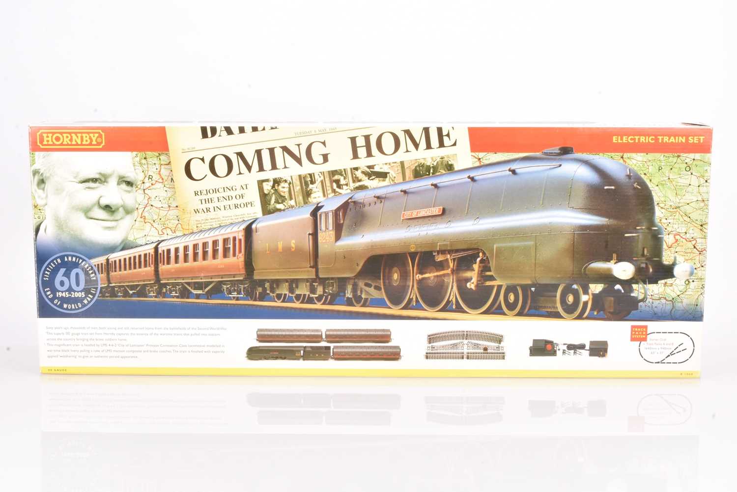 Lot 169 - Hornby 00 Gauge R1019 'Coming Home' Train Set