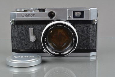 Lot 261 - A Canon VI-L Rangefinder Camera