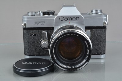 Lot 322 - A Canon FT QL SLR Camera