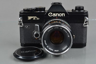 Lot 326 - A Canon FTb QL SLR Camera