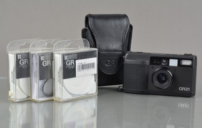 Lot 419 - A Ricoh GR21 Compact Camera