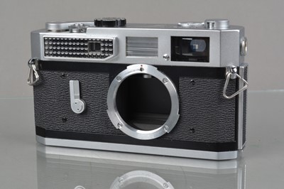 Lot 463 - A Canon 7 Rangefinder Camera Body