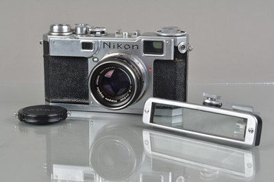 Lot 488 - A Nippon Kogaku Nikon S2 Rangefinder Camera