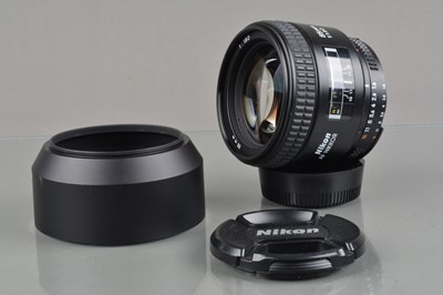 Lot 504 - A Nikon AF Nikkor 85mm f/1.8D Lens