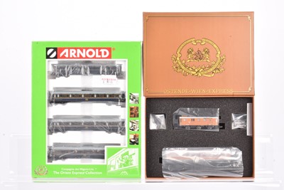 Lot 19 - N Gauge Compagnie Des Wagons Lits Coach Packs by Hobbytrain and Arnold