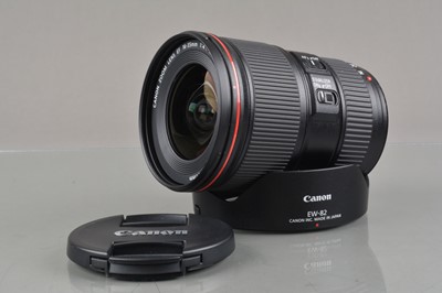 Lot 533 - A Canon EF 16-35mm f/4 L IS USM Lens
