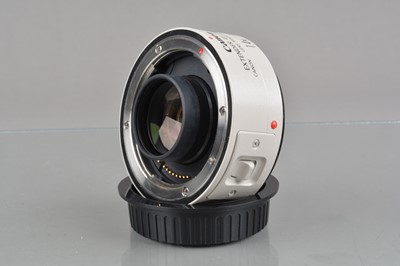 Lot 535 - A Canon Extender EF 1.4x II