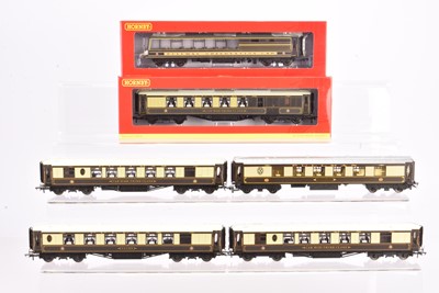 Lot 201 - Hornby 00 Gauge Pullman boxed and unboxed coaches in umber/cream
