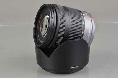 Lot 551 - A Panasonic H-FS014042 Lumix G Vario 14-42mm f/3.5-5.6 ASPH Mega O.I.S. Lens