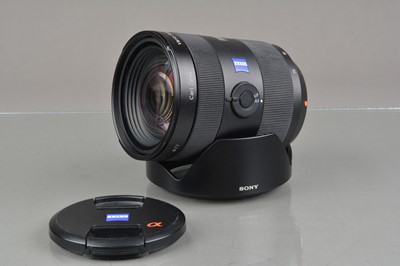 Lot 559 - A Sony Zeiss Vario Sonnar T* 24-70mm f/2.8 SSM ZA Lens