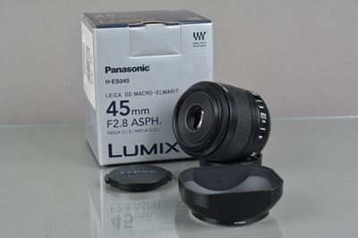 Lot 576 - A Panasonic H-ES045 Lumix G Leica DG Macro Elmarit 45mm f/2.8 ASPH Mega O.I.S. Lens