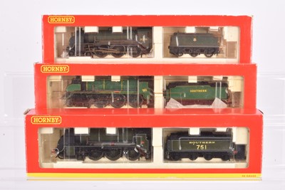Lot 212 - Hornby China SR and BR green King Arthur class 00 Gauge Steam Locomotives and tenders
