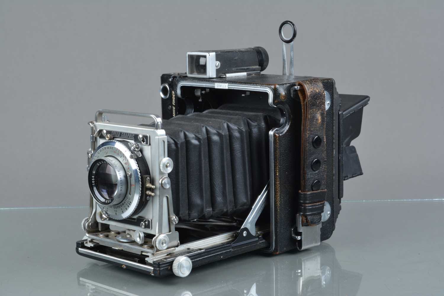 Lot 584 - A Graflex Pacemaker Speed Graphic Press Camera