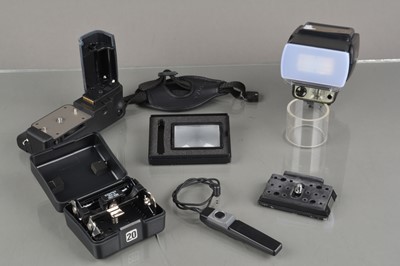 Lot 597 - Contax 645 Accessories