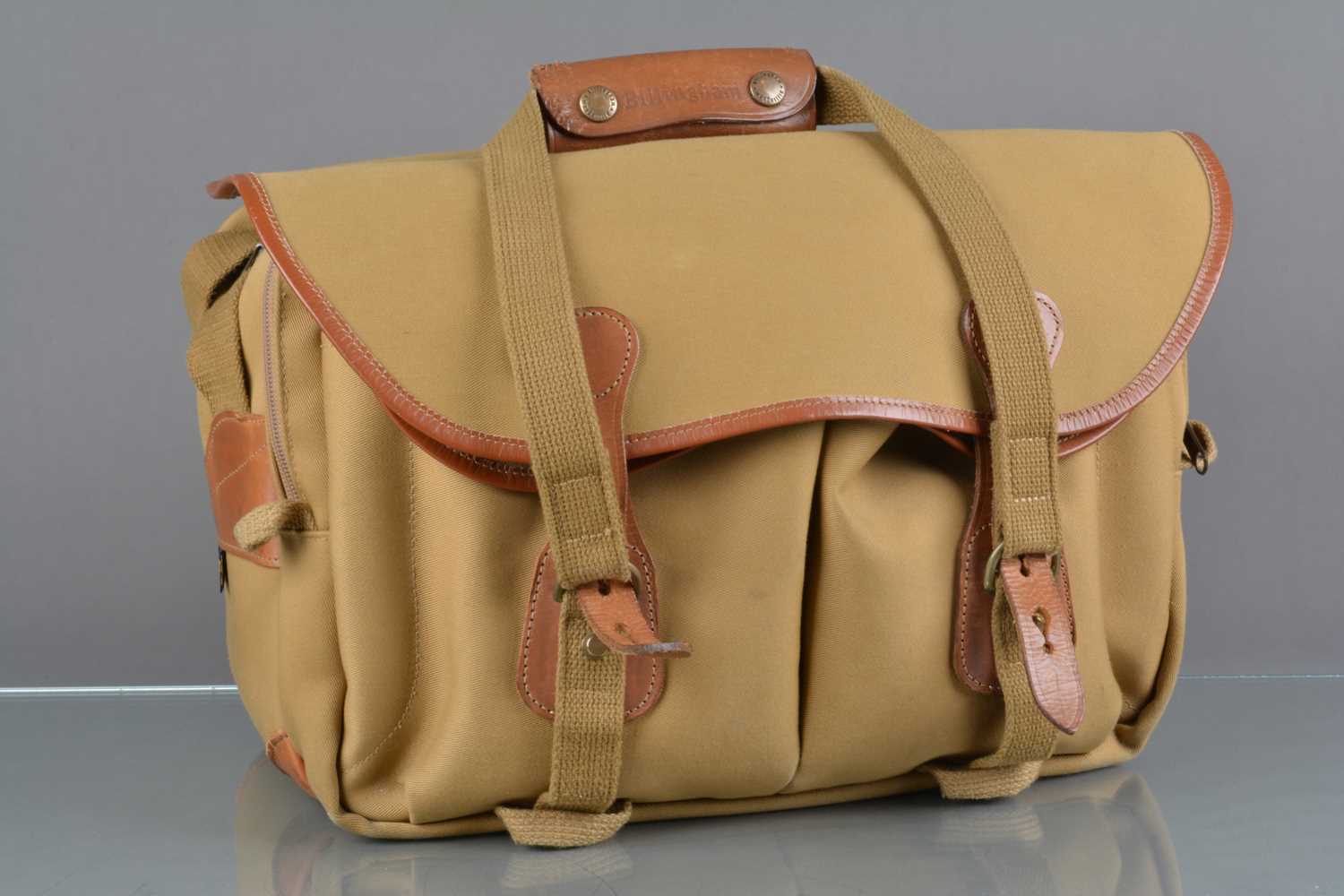 Lot 613 - A Billingham Camera Bag