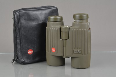 Lot 637 - A Pair of Leica 10x42 BA Trinovid binoculars