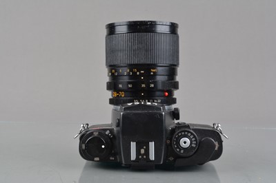 Lot 665 - A Leica R-E SLR Camera