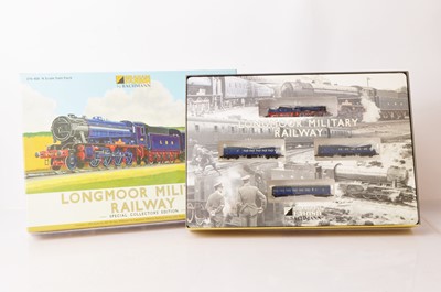 Lot 37 - Graham Farish by Bachmann N Gauge Longmoor Military Railway Special Collectors Edition Train Pack