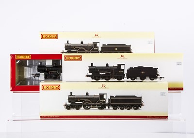 Lot 232 - Hornby 00 Gauge BR black Class T9 and 700 Locomotives and Tenders