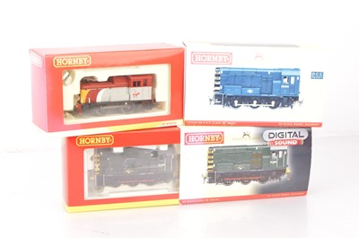 Lot 171 - Hornby China OO Gauge Mixed Goods Freight Train Set and Diesel Shunting Locomotives (4)