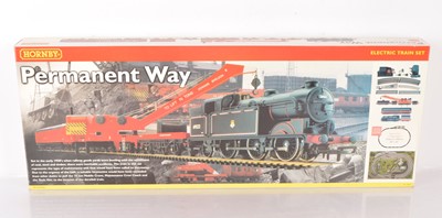 Lot 183 - Hornby China OO Gauge Permanent Way Train Set