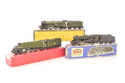 Lot 238 - Hornby-Dublo 00 Gauge 3-Rail BR Steam Locomotives and Tenders (3)