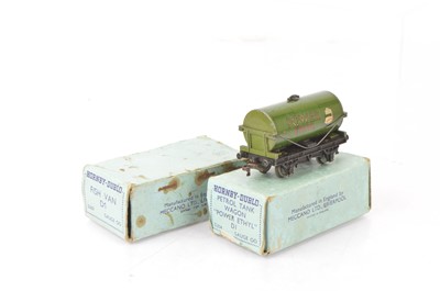 Lot 248 - Hornby-Dublo 00 Gauge 3-Rail post-war Power Ethyl Tank wagon with Hand in a light blue pre-war box dated 3-39 and empty D1 Fish Van box dated 4-39 (3)