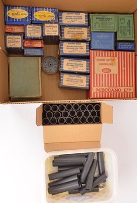 Lot 256 - Hornby-Dublo 00 Gauge 3-Rail mainly boxed Accessories (qty)