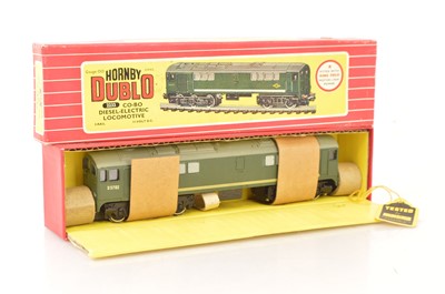 Lot 262 - Hornby-Dublo 00 Gauge 2-Rail 2233 BR green Co-Bo D5702 Diesel Electric Locomotive