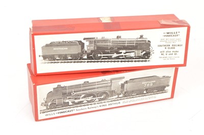 Lot 335 - Pair of Wills Finecast 00 Gauge unmade Southern Locomotives and Tender unmade kits (2)