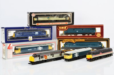 Lot 374 - OO Gauge Diesel Locomotives (8)