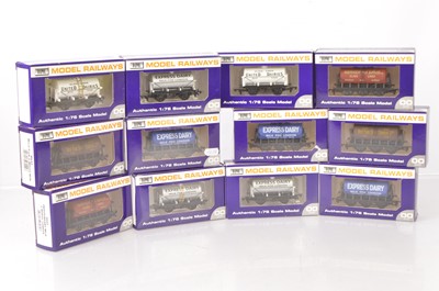 Lot 377 - Dapol OO Gauge Dairy Tank Wagons (12)