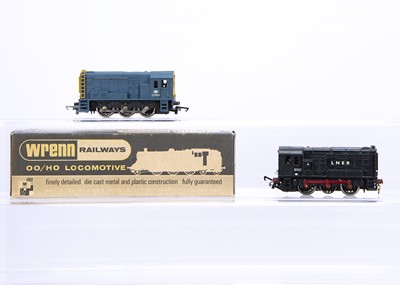 Lot 413 - Pair of Wrenn 00 Gauge Class 08 0-6-0 Diesel Shunters