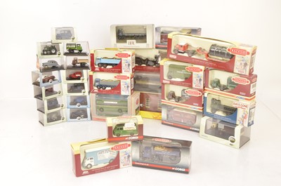 Lot 398 - OO/1:76 Scale Trackside Vehicles and Scenix Engine Shed (30)