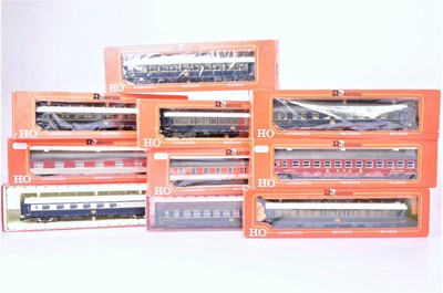 Lot 416 - Rivarossi Compagnie Internationale Des Wagons Lits and German Coaching Stock (10)