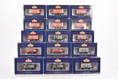 Lot 433 - Bachmann 00 Gauge Private Owners Coal Open wagons