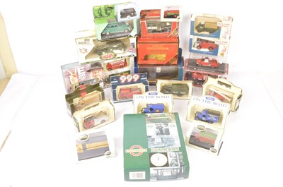 Lot 206 - Modern Diecast Commercial and Military Vehicles (22)