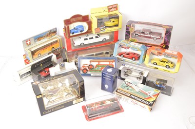 Lot 209 - Modern Diecast Vehicles (34)