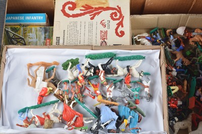 Lot 306 - Timpo plastic Knights and other Figures and Airfix 00 Gauge WW2 Assault Set and Bridge