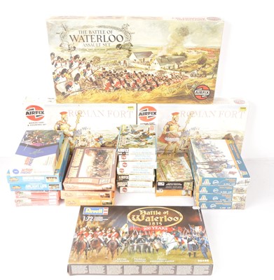 Lot 319 - Airfix Revell Italeri Nexus and other makers Historical 1:72 00 Gauge figures including Waterloo Romans  and Wild West and others