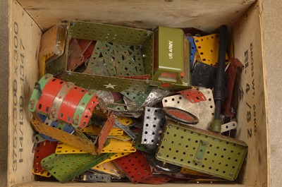 Lot 415 - Collection of loose Meccano from various era's including later Army Meccano