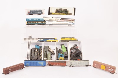 Lot 429 - Dapol Farish Del Prado Mantua and other N gauge Locomotives track and rolling stock (qty)