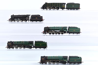 Lot 485 - Hornby 00 gauge BR Steam Locomotives and tenders in original boxes (5)