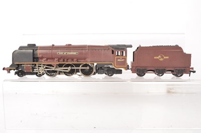Lot 488 - Hornby-Dublo 00 Gauge 3-Rail unboxed 3226 BR maroon 46247 'City of Liverpool' Locomotive and Tender