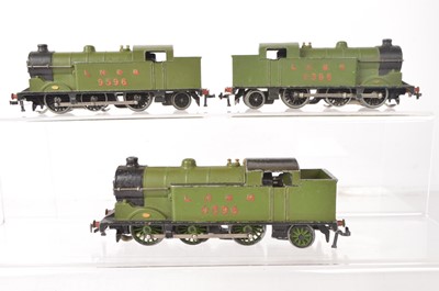 Lot 500 - Three Hornby-Dublo 00 Gauge 3-Rail unboxed LNER green 0-6-2T 9596 Tank Engines
