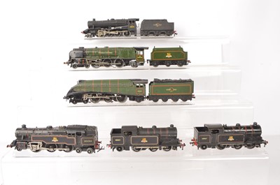Lot 509 - Hornby-Dublo 00 Gauge 3-Rail unboxed BR Steam Locomotives (9 incl Tenders)